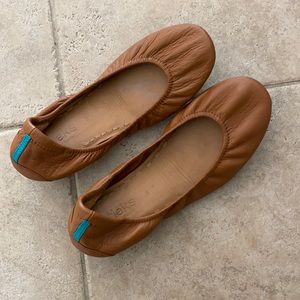 Tan tieks
